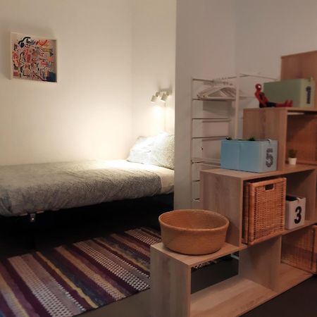 La Caramba Amplio Apartamento En La Playa Malaga Luaran gambar