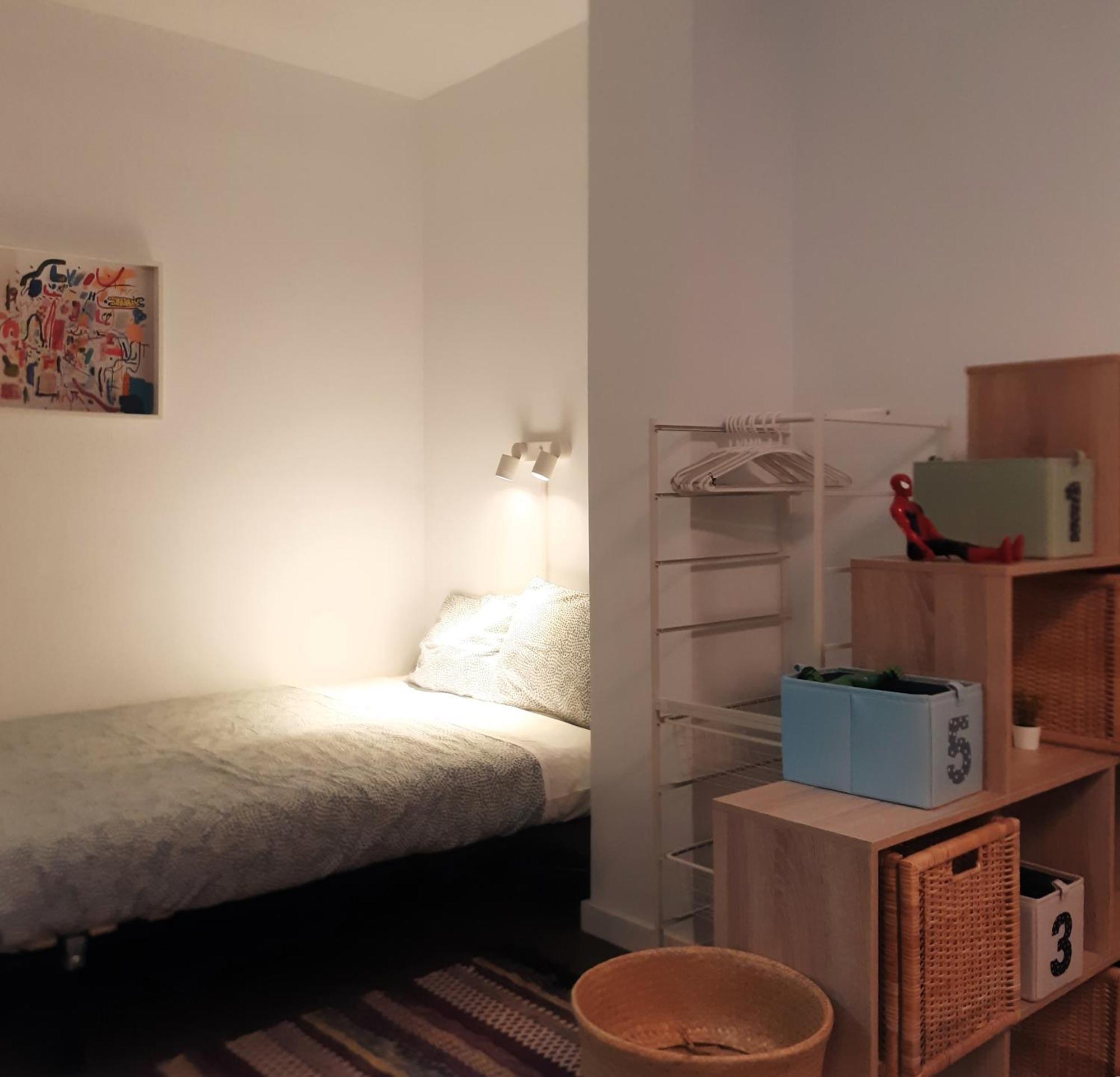La Caramba Amplio Apartamento En La Playa Malaga Luaran gambar