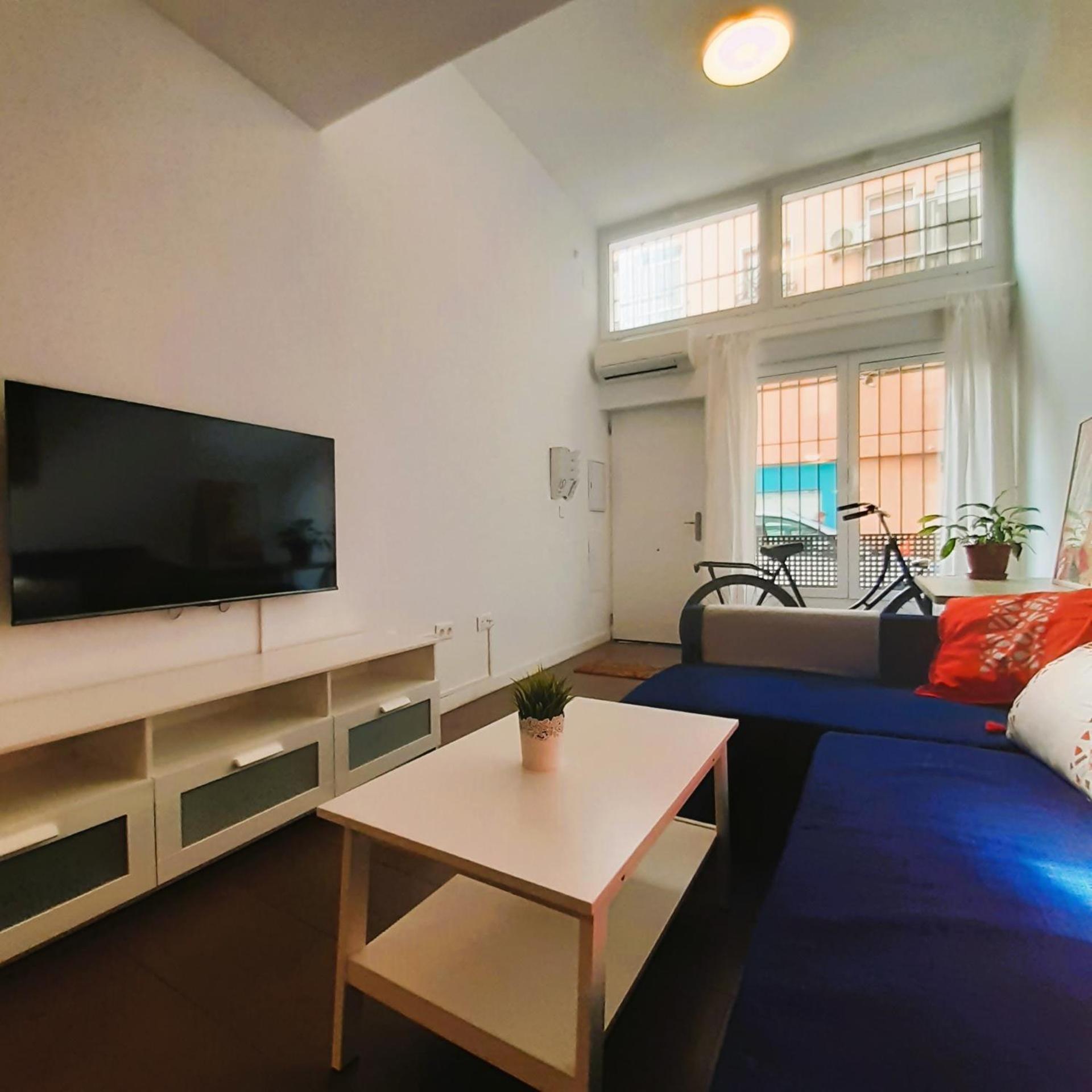 La Caramba Amplio Apartamento En La Playa Malaga Luaran gambar